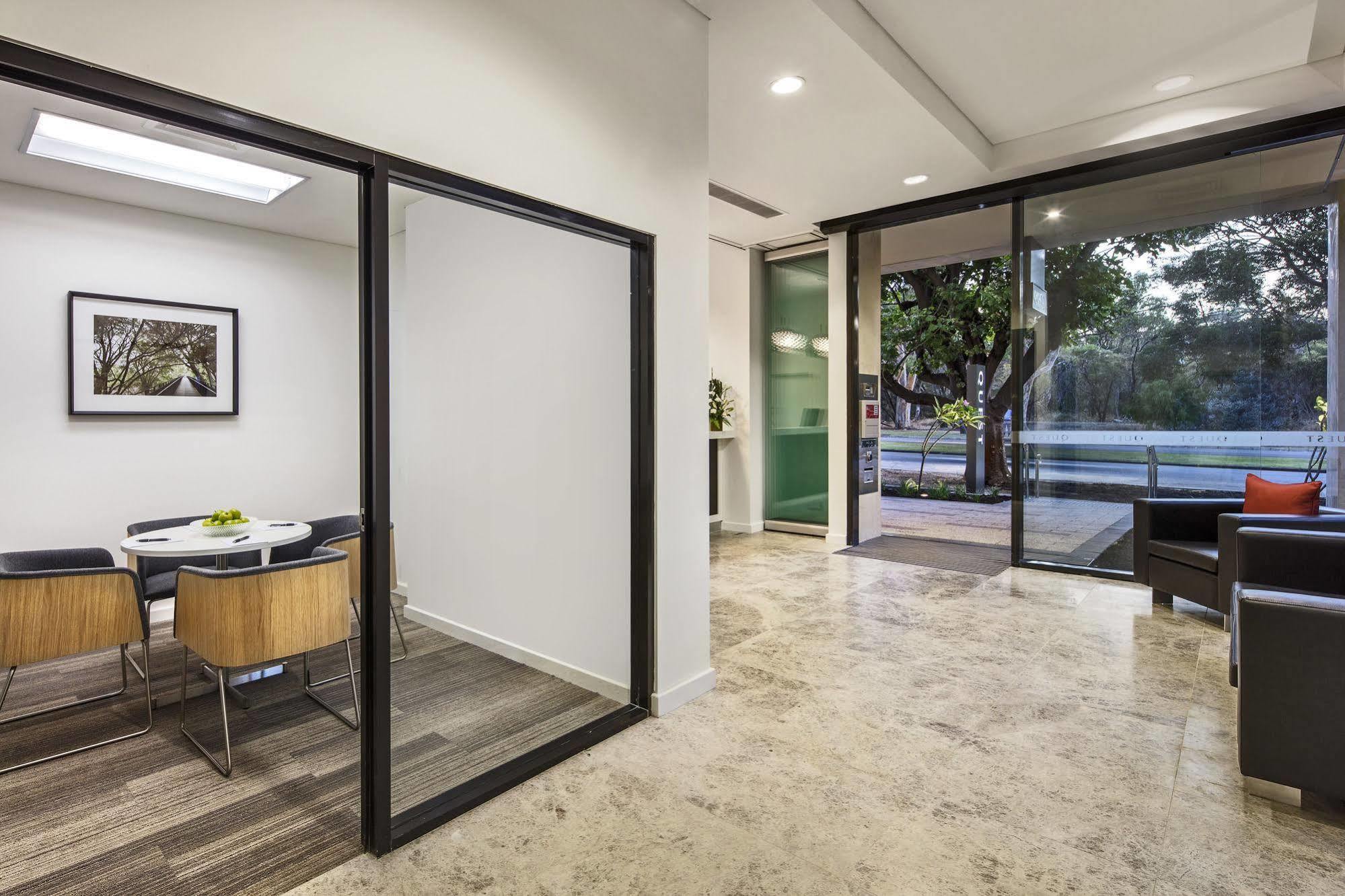 Quest Kings Park Aparthotel Perth Exterior photo