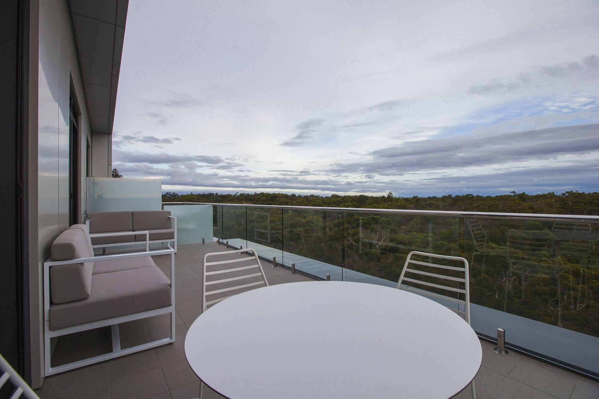 Quest Kings Park Aparthotel Perth Exterior photo